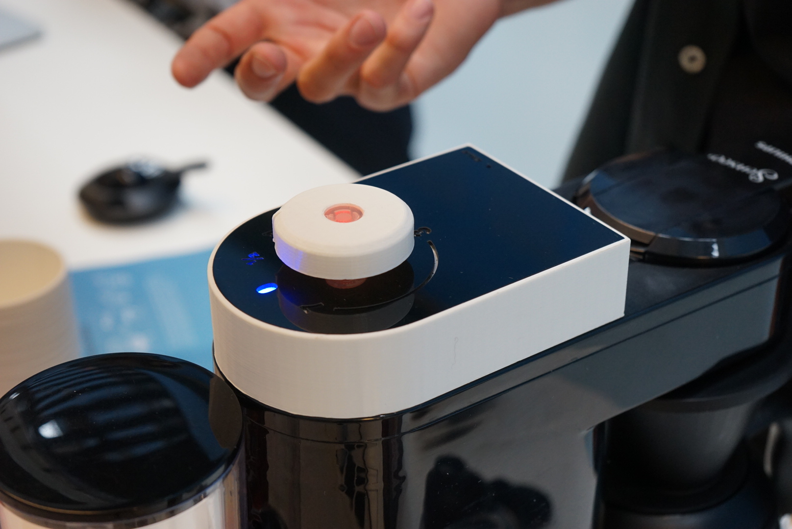 The Senseo Switch redesign in action during a user test.